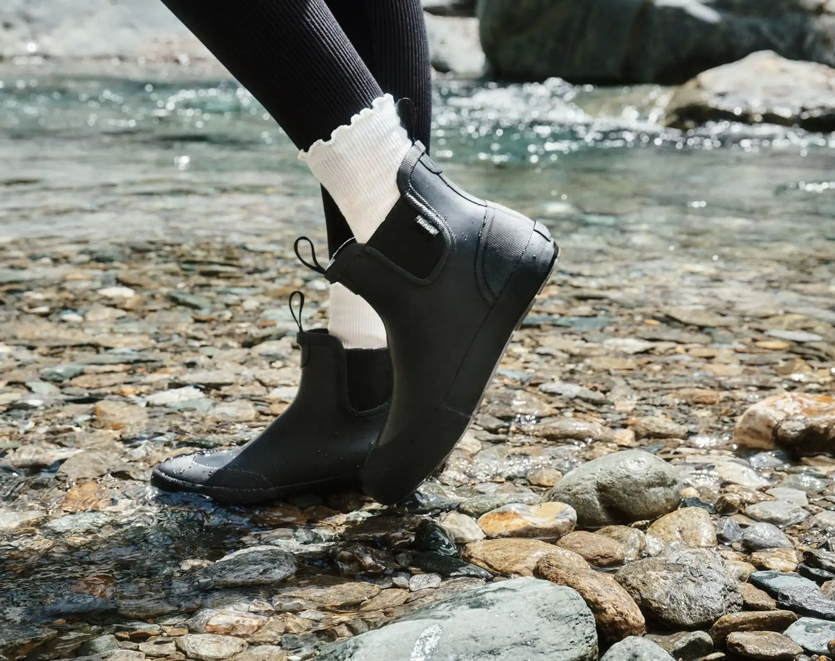 Chel-Sea Rain - Women